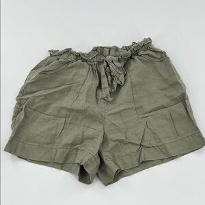 Willi Smith linen Women's Olive Green paper bag Shorts‎ size 6​​​